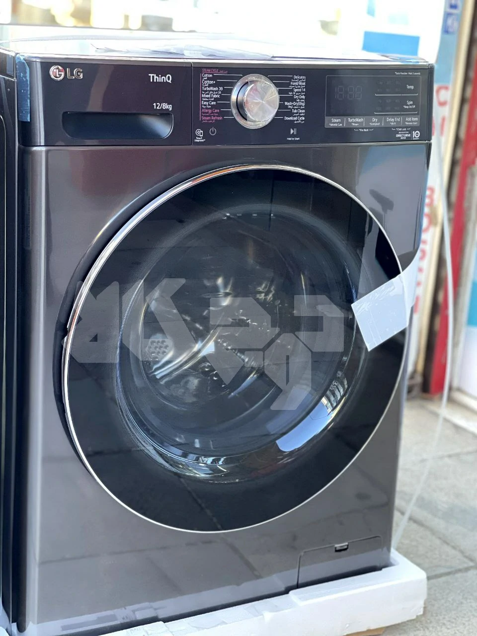 خرید ماشین لباسشویی ال جی V12 مشکی 12 کیلویی